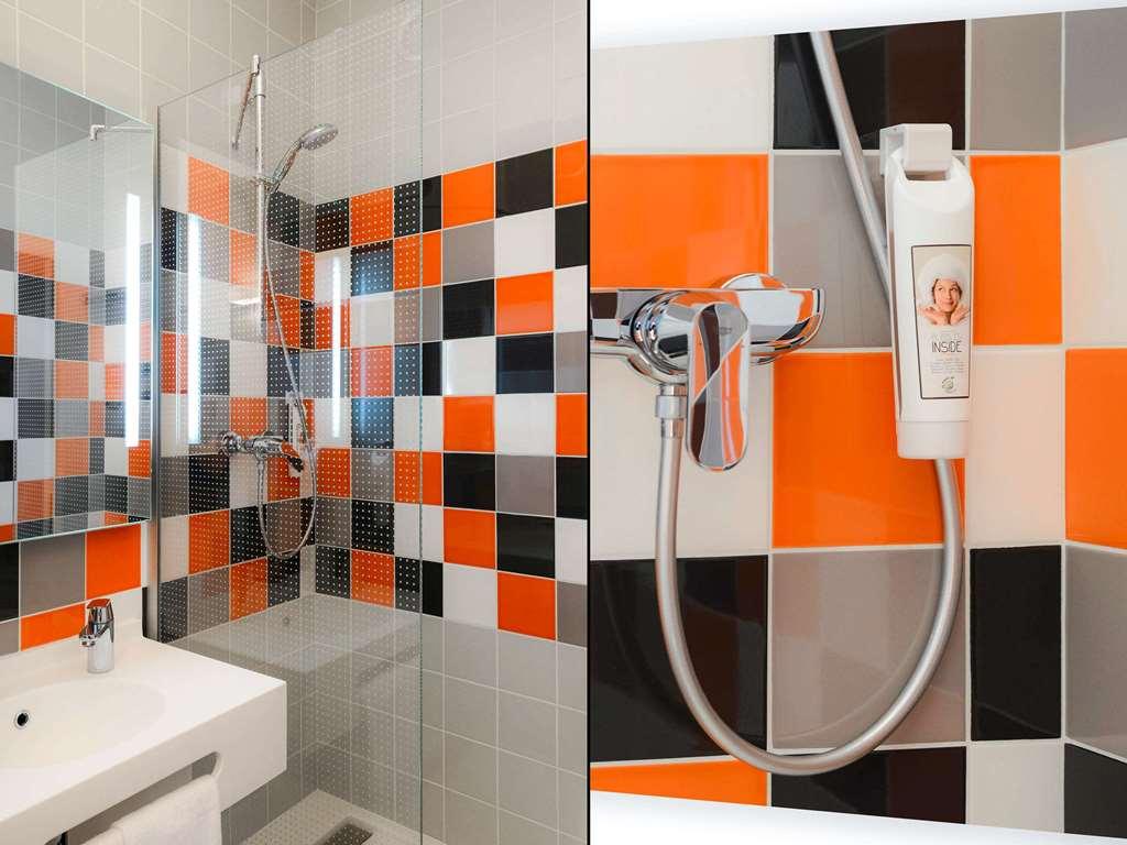 Ibis Styles Caen Centre Historique Hotel Room photo