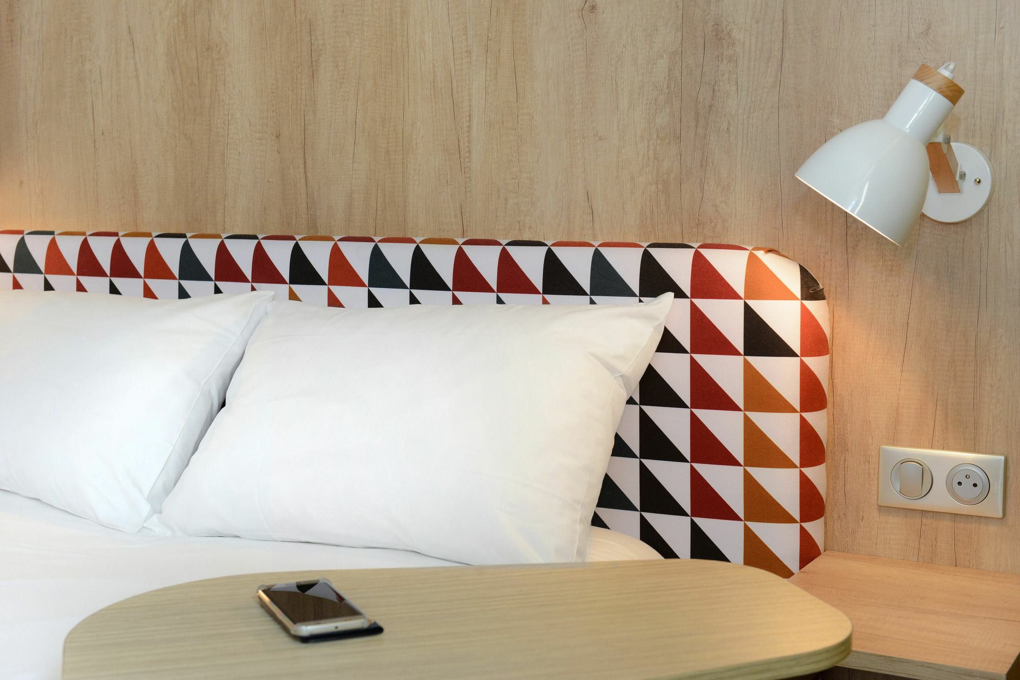 Ibis Styles Caen Centre Historique Hotel Exterior photo